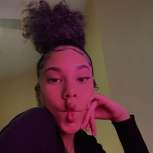 Meet your Posher, Danielli